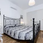 Yourhouse Es Comellar Villa