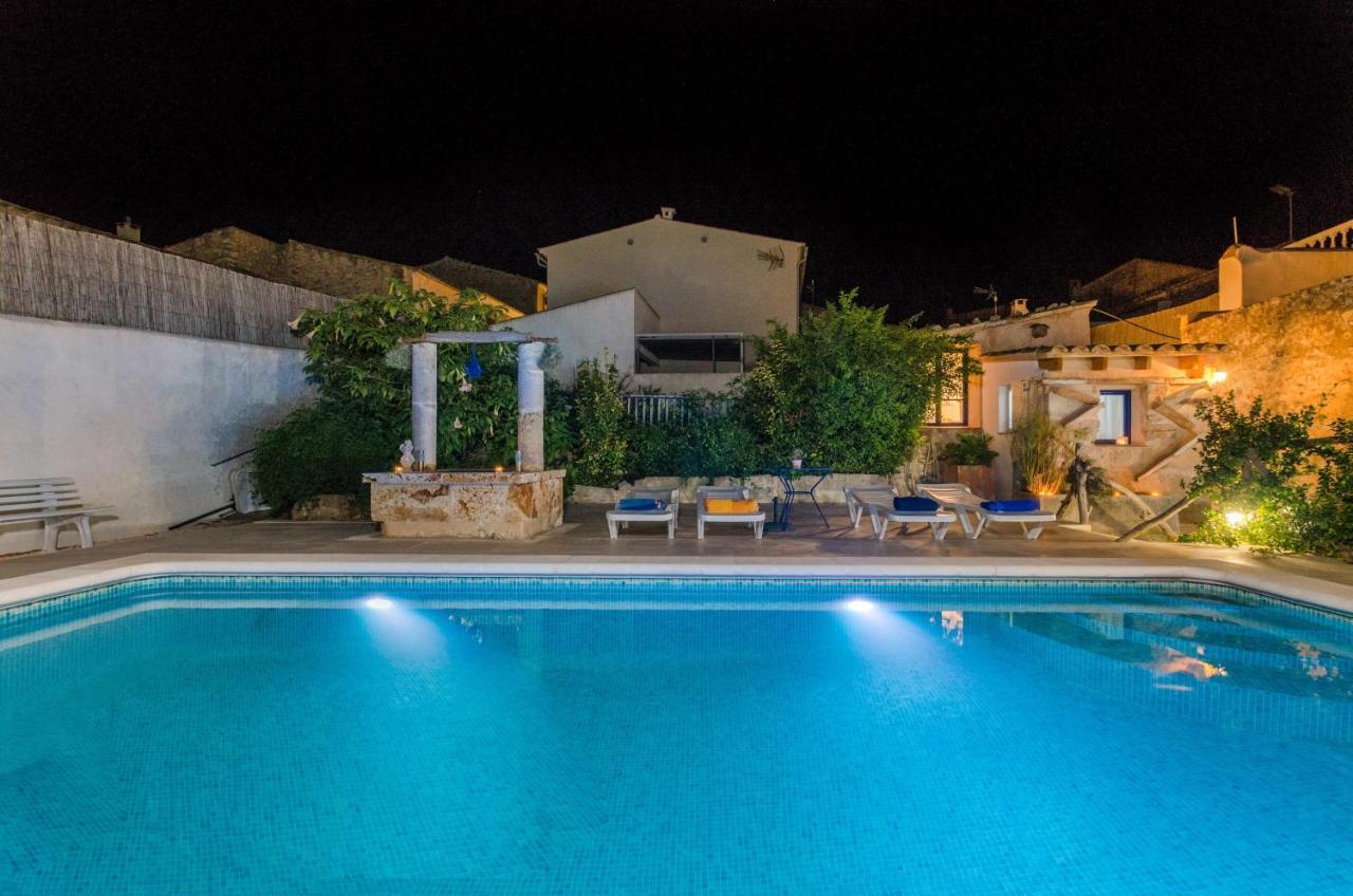 Es Comellar Holiday home *