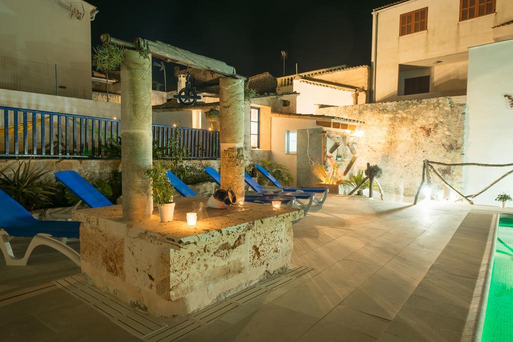 Es Comellar Holiday home